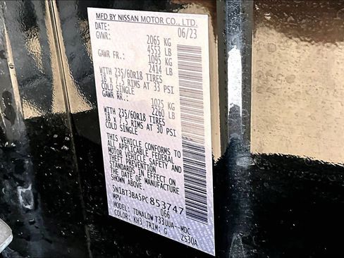 Used 2023 Nissan Rogue SV image 32