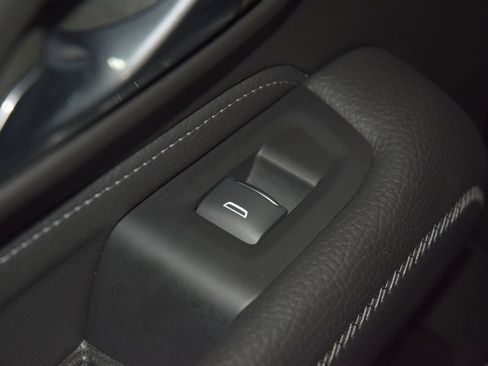 Used 2024 GMC Yukon XL Denali AWD/4WD image 48