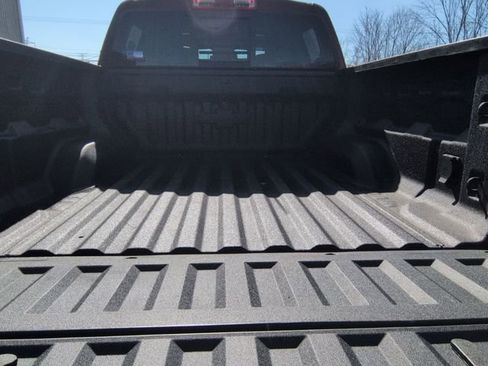 Used 2025 Chevrolet Colorado ZR2 w/ Technology Package image 29