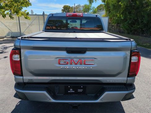 Used 2023 GMC Canyon Denali image 5