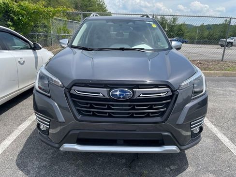 Used 2022 Subaru Forester Touring w/ Popular Package #2 AWD/4WD image 4
