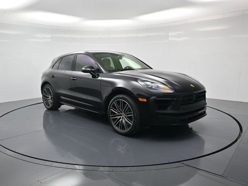 Used 2026 Porsche Macan GTS AWD/4WD image 32