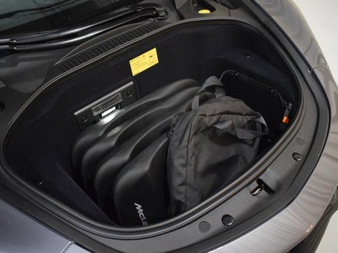 New 2025 McLaren Artura Spider image 32