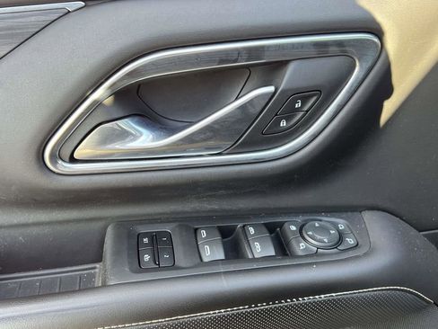 Used 2021 GMC Yukon SLT w/ SLT Luxury Plus Package image 21