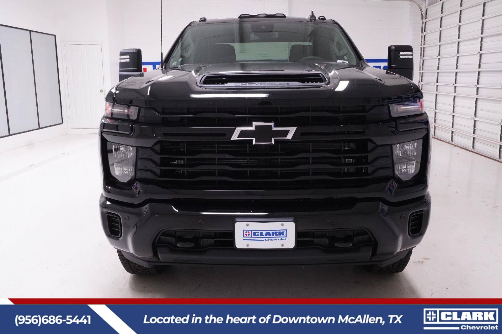New 2026 Chevrolet Silverado 2500 Custom w/ Custom Value Package AWD/4WD image 3
