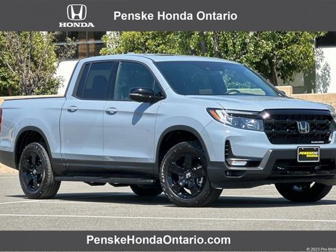 Certified 2025 Honda Ridgeline Black Edition image 1
