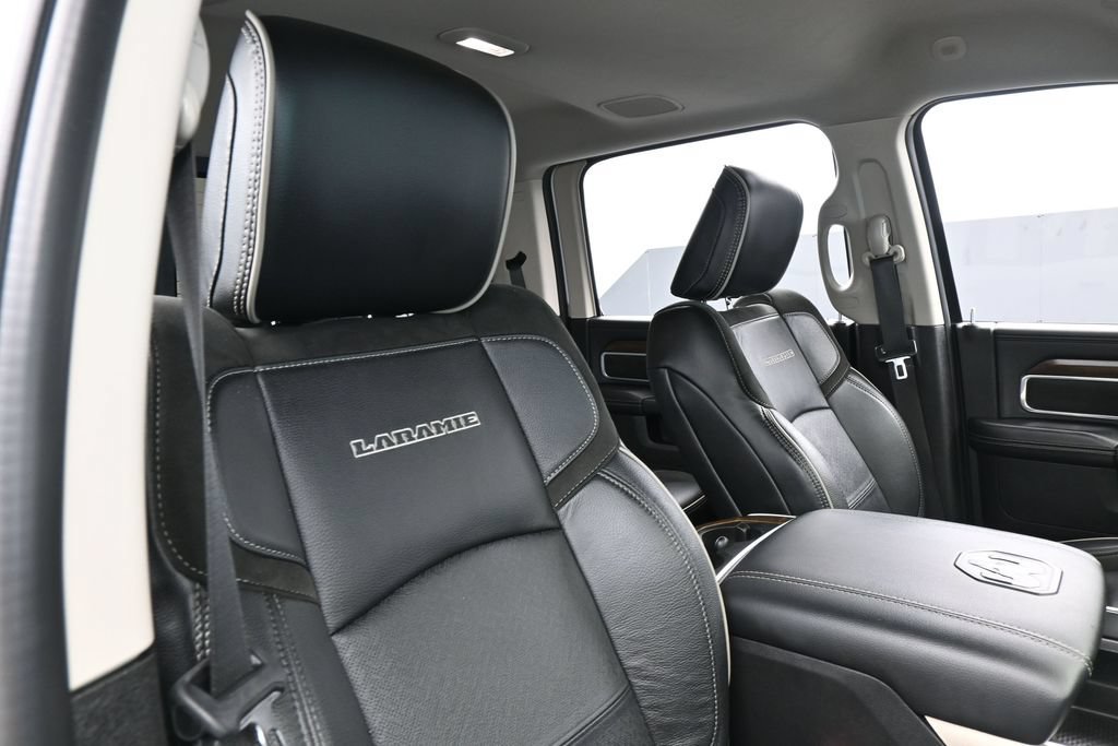 Used 2023 RAM 2500 Laramie AWD/4WD image 48