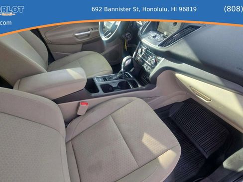 Used 2018 Ford Escape SE w/ Ford Safe & Smart Package image 14