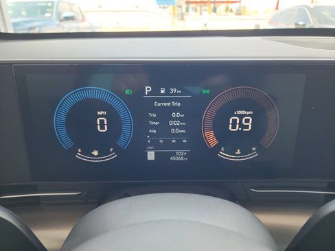 Used 2025 Hyundai Kona SEL AWD/4WD image 21