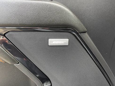 Used 2024 GMC Sierra 1500 AT4 w/ Technology Package AWD/4WD image 9