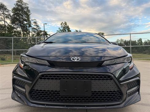 Used 2020 Toyota Corolla SE FWD image 8