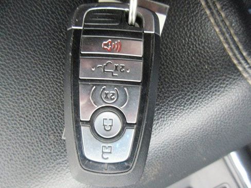 Used 2022 Ford F150 XLT w/ Equipment Group 302A High image 20