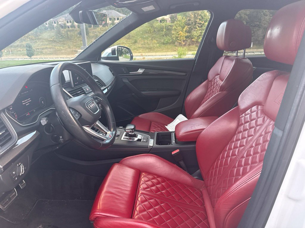 Used 2018 Audi SQ5 Premium Plus w/ Navigation Package AWD/4WD image 9