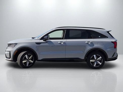 Used 2023 Kia Sorento EX w/ Panoramic Sunroof Package FWD image 7