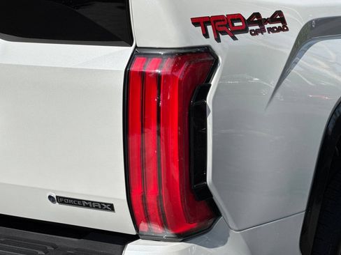 New 2026 Toyota Tundra Platinum w/ TRD Off-Road Package AWD/4WD image 32