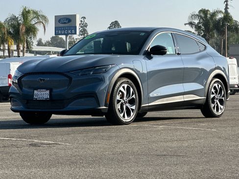 Certified 2024 Ford Mustang Mach-E Select image 9