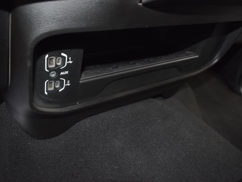 Used 2024 RAM 2500 Big Horn AWD/4WD image 26