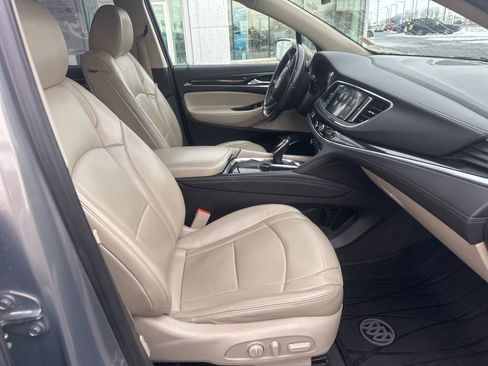 Used 2018 Buick Enclave Essence w/ Trailering Package image 7