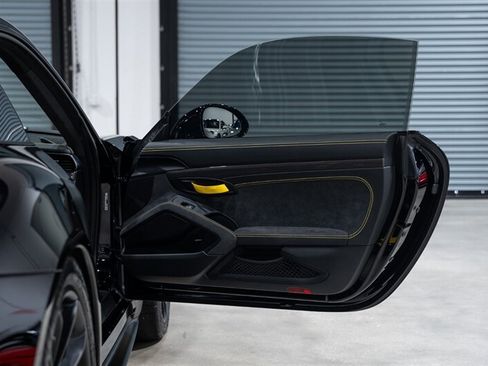 Used 2019 Porsche 911 GT3 RS RWD image 33