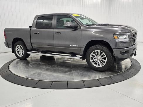 Used 2023 RAM 1500 Laramie AWD/4WD image 7