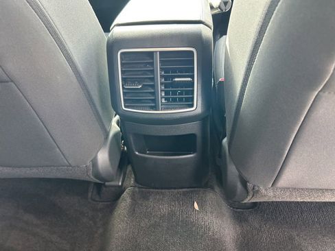 Used 2023 Kia Sportage LX image 27