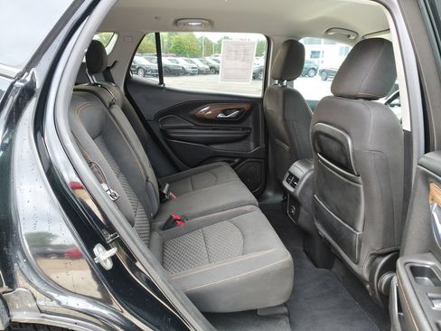 Used 2019 GMC Terrain SLE w/ Black Edition AWD/4WD image 18
