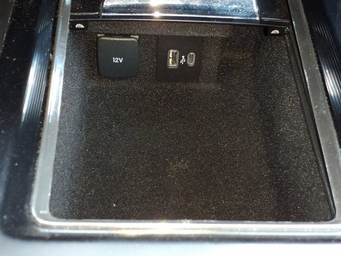 Used 2022 Lincoln Corsair AWD w/ Premium Package image 26