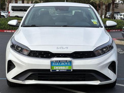 Used 2023 Kia Forte LXS image 8