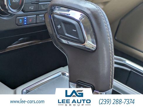 Used 2018 Ford F150 Lariat w/ Trailer Tow Package RWD image 27