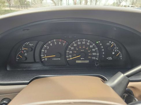 Used 2004 Toyota Tundra Limited image 18