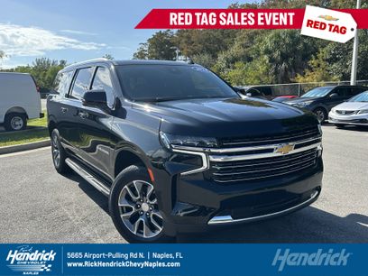 Certified 2024 Chevrolet Suburban LT w/ Luxury Package