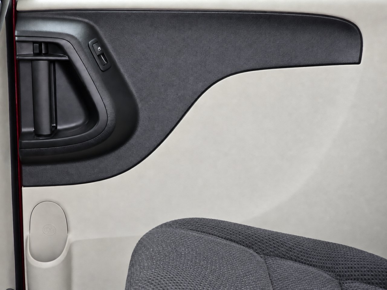 Used 2019 Dodge Grand Caravan SE FWD image 21