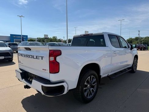 Used 2022 Chevrolet Silverado 1500 RST AWD/4WD image 3
