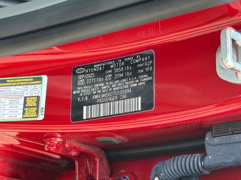 Certified 2026 Hyundai Elantra Sport FWD image 30