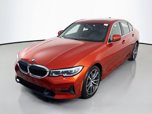 Used 2022 BMW 330i Sedan image 4