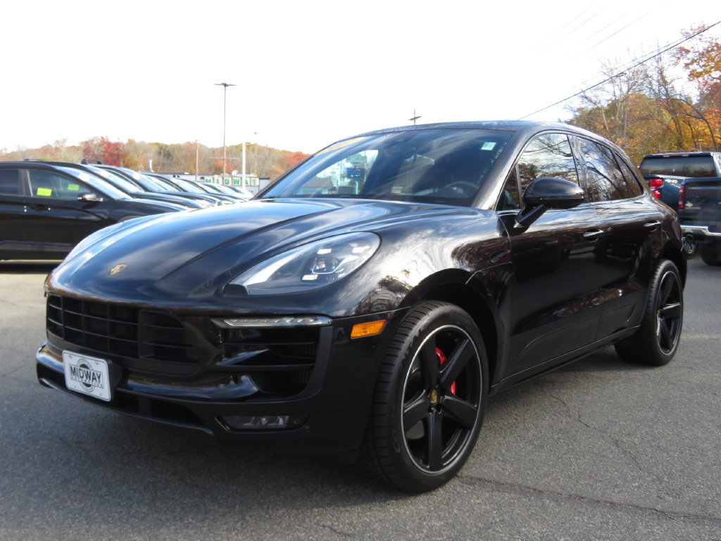 Used 2017 Porsche Macan GTS AWD/4WD image 1