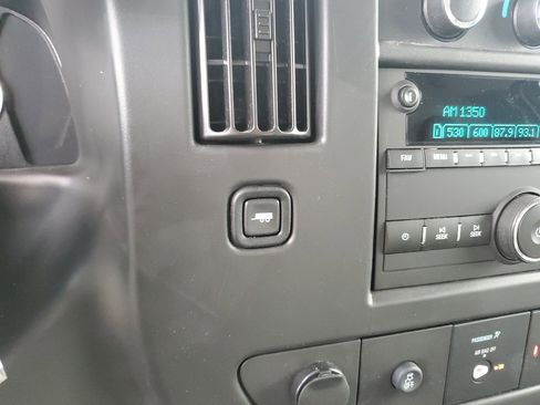 New 2025 GMC Savana 4500 w/ Power Convenience Package image 23