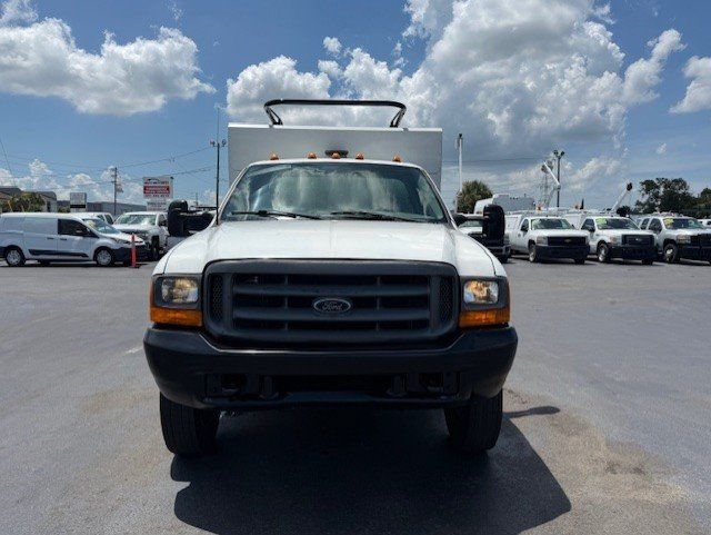 Used 2000 Ford F450 XL RWD image 3