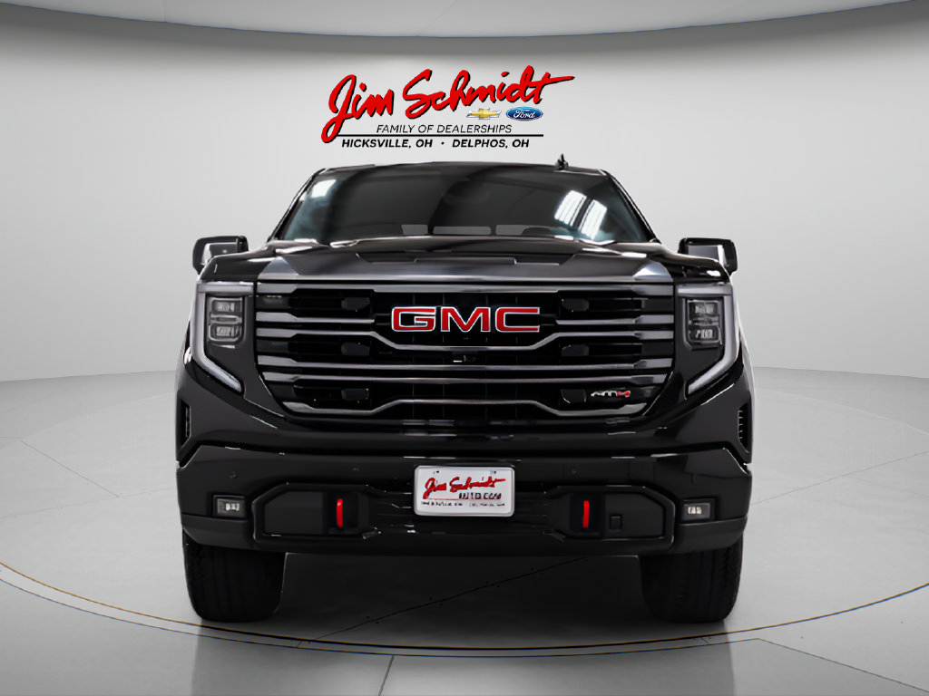 Used 2024 GMC Sierra 1500 AT4 w/ Technology Package AWD/4WD image 2