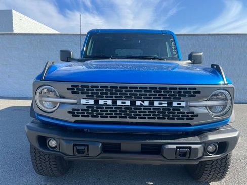 New 2025 Ford Bronco Badlands w/ Sasquatch Package image 2