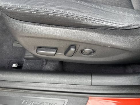 Used 2017 Hyundai Tucson Sport image 13