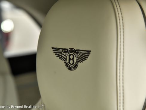 Used 2020 Bentley Continental GT image 29