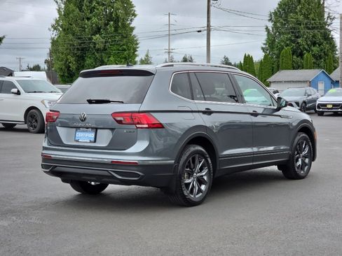 Used 2023 Volkswagen Tiguan SE AWD/4WD image 5
