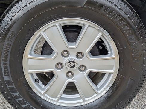 Used 2009 Mercury Mariner 4WD image 35