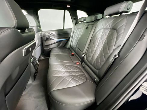 New 2026 BMW X5 xDrive50e image 25