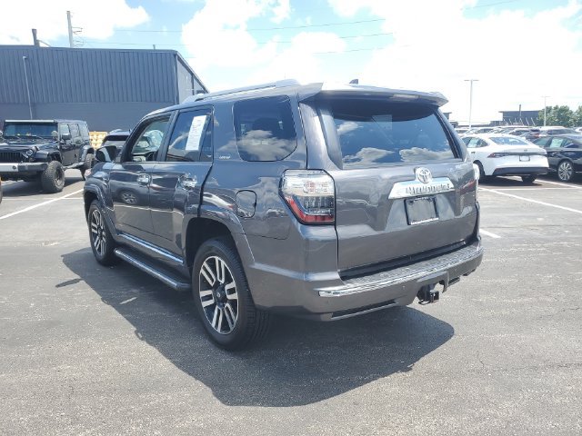 Used 2017 Toyota 4Runner Limited AWD/4WD image 3