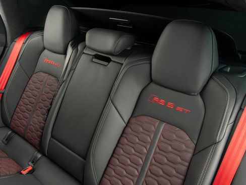 Used 2025 Audi RS 6 performance AWD/4WD image 16