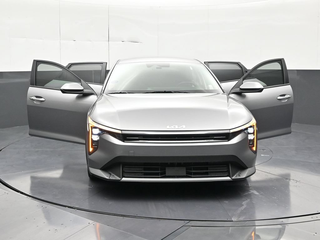 Used 2025 Kia K4 EX FWD image 32