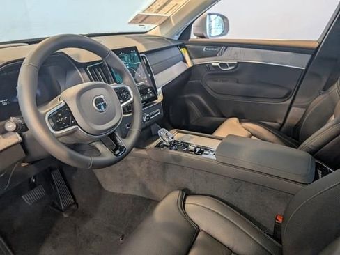 New 2026 Volvo XC90 B6 Ultra w/ Protection Package AWD/4WD image 12