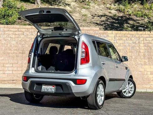 Used 2012 Kia Soul + image 20